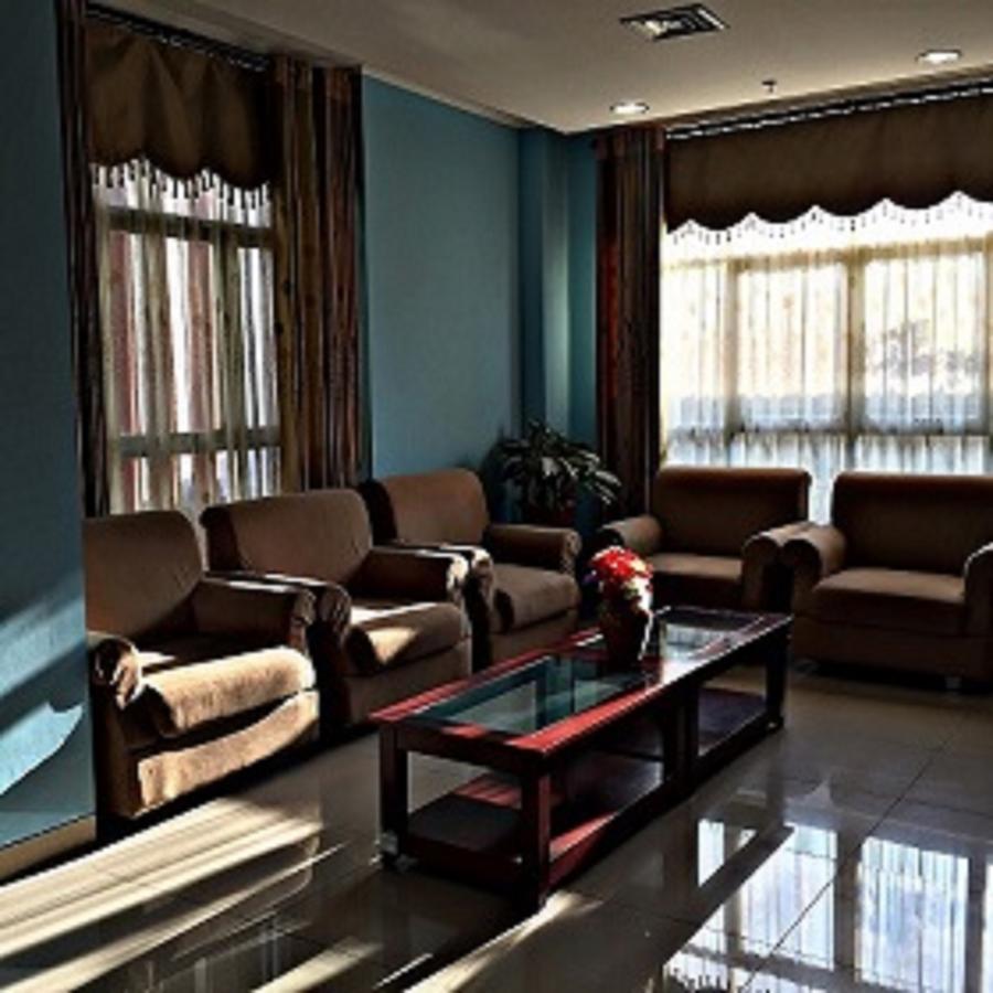 Greensa Inn Surabaya Eksteriør bilde