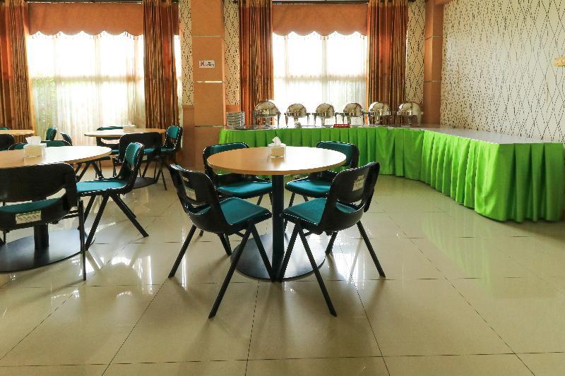 Greensa Inn Surabaya Eksteriør bilde