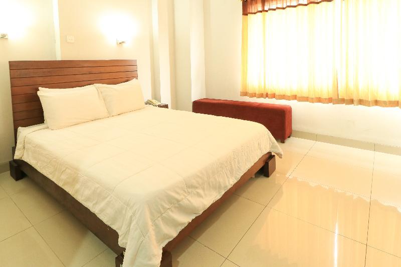 Greensa Inn Surabaya Eksteriør bilde
